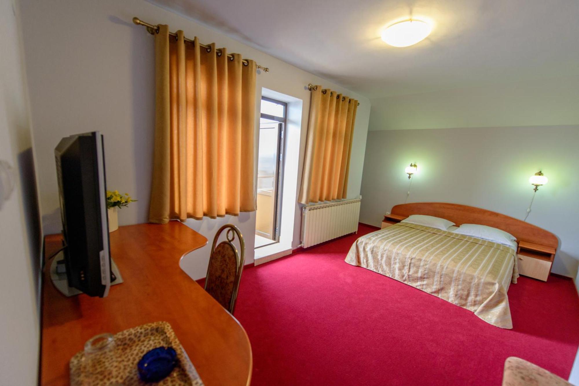 Pensiunea Imperial Târgu-Mureş Habitación foto